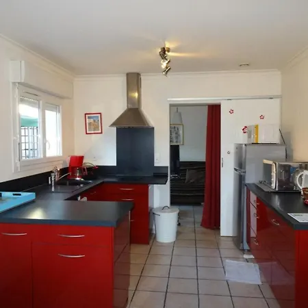 Maison Hyeres, 4 Pieces, 6 Personnes - Fr-1-335-104 Vakantiehuis Hyères